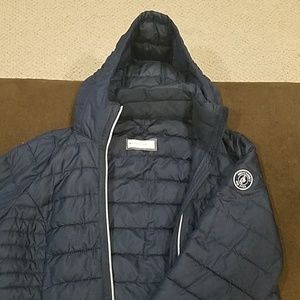 Like New Ambercrombie Navy Puffer Coat - Large